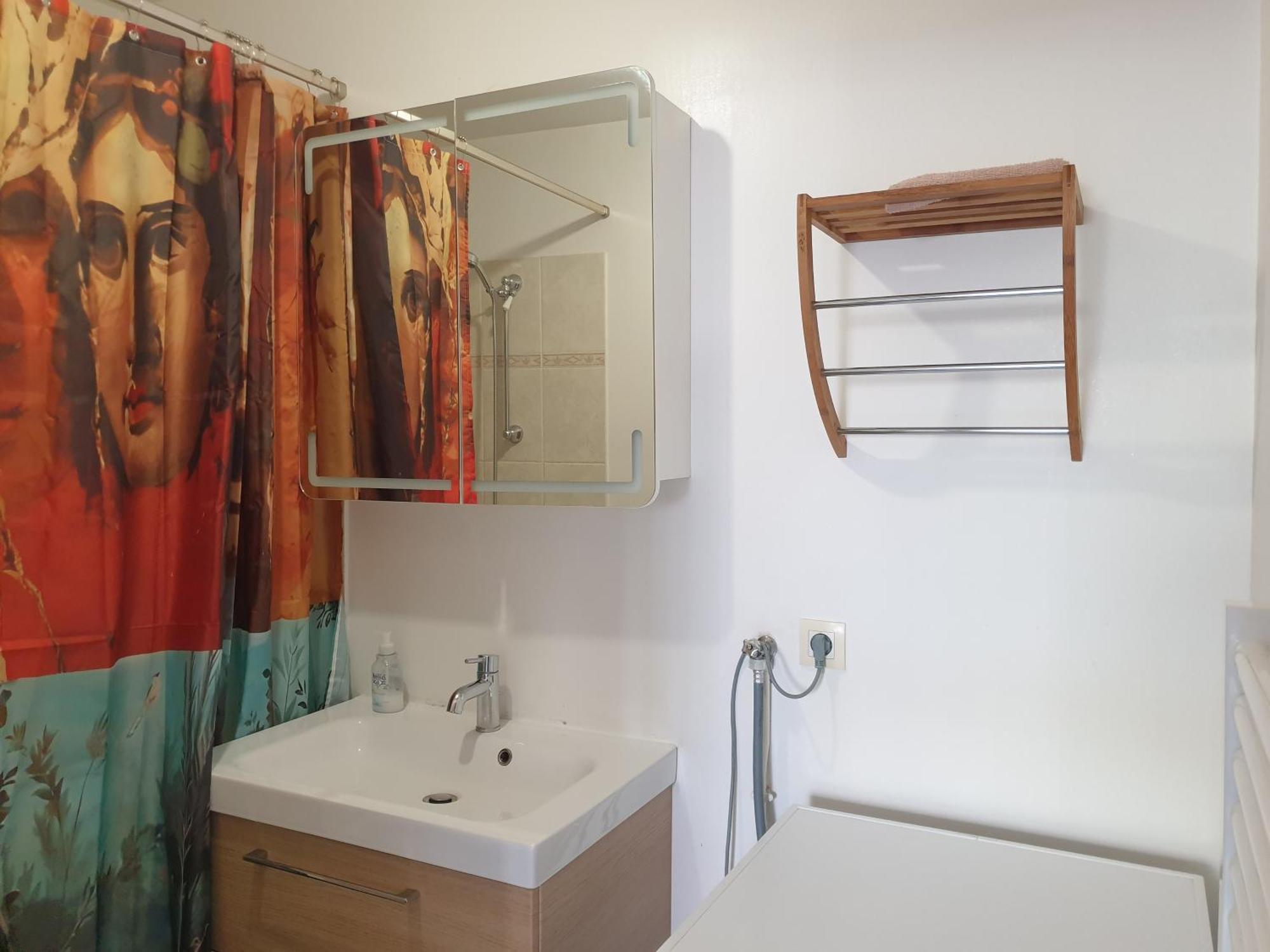 Spacieux Et Calme, Style Parisien, Toutes Commodites, Ideal Pour Un Sejour Authentique Saint-Denis  Zewnętrze zdjęcie